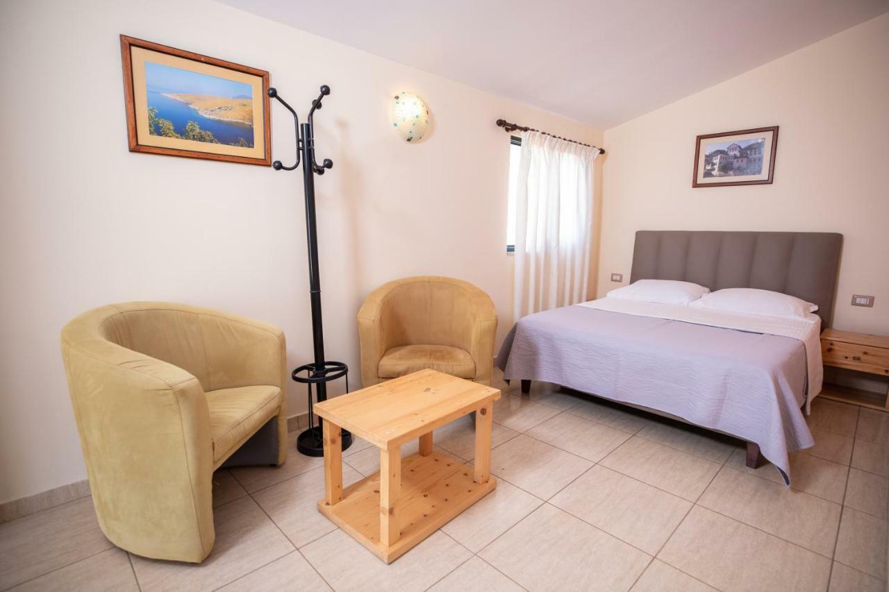 Chalet Ambel Dhërmi Kültér fotó